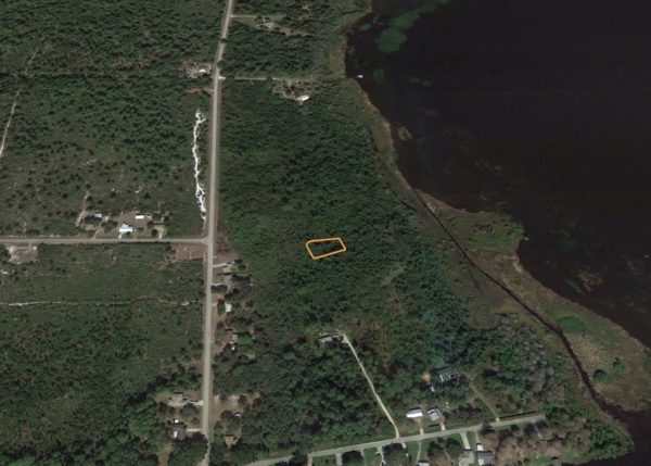.33 acres in Highlands County, Florida - Image 15