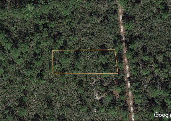 .35 acres in Highlands County, Florida - Image 19