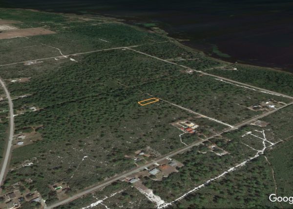 .35 acres in Highlands County, Florida - Image 16