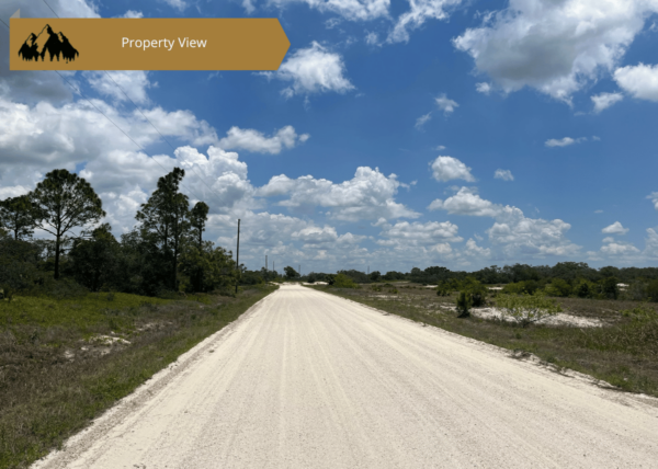 Waterfront! .23 acres in Lake Placid, FL - Image 4
