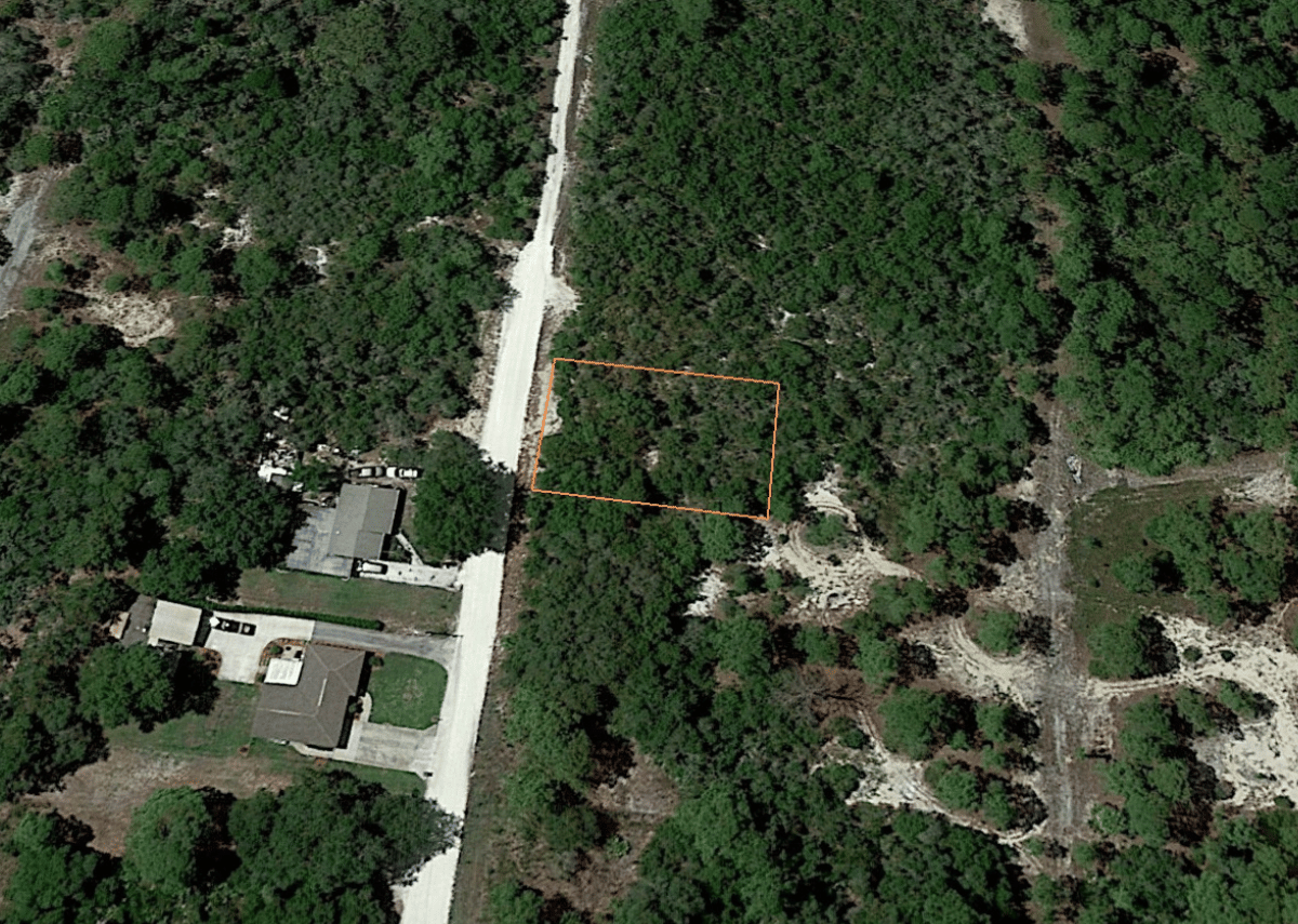 .25 acres in Highlands County, FL