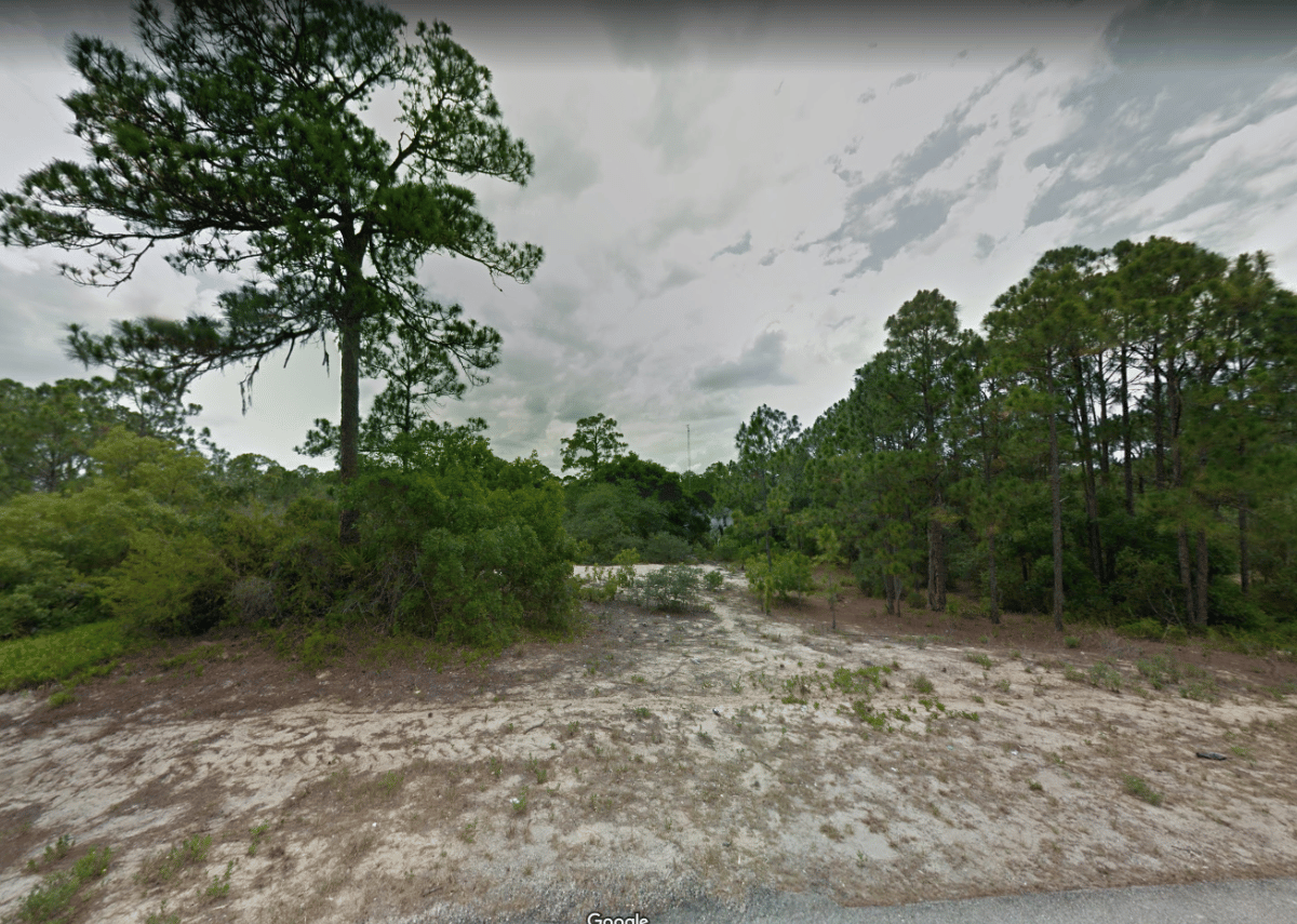 .24 acres in Highlands County, FL
